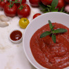 Delicious Homemade Tomato Sauce Recipe for Any Meal!