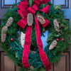 How to Create a DIY Holiday Wreath in 5 Easy Steps: A Comprehensive Guide
