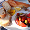 Mediterranean-Style Diet for Weight Loss and Blood Sugar Control: Benefits and Recommendations