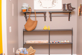 5 Clever DIY Ideas for a Stylish and Organized Mudroom