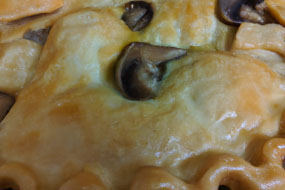 Delicious Chicken and Mushroom Pot Pie Recipe for a Warm Meal