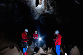 Discover 10 Mind-Blowing Caves Around The Globe: A Adventurer's Guide