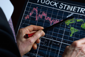 Foreign Stocks Investment: Advantages and Drawbacks