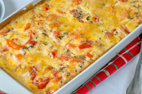 Hearty and Wholesome Casserole Recipes: A Mix of Meaty, Vegan, and Gluten-free Options