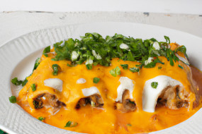 How to Make Delicious Homemade Chicken Enchiladas Recipe