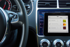 How to Use iOS CarPlay for Better In-Car Entertainment