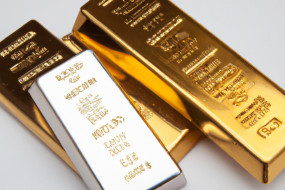 The Insights of Investing in Gold and Silver: Why It's a Wise Choice